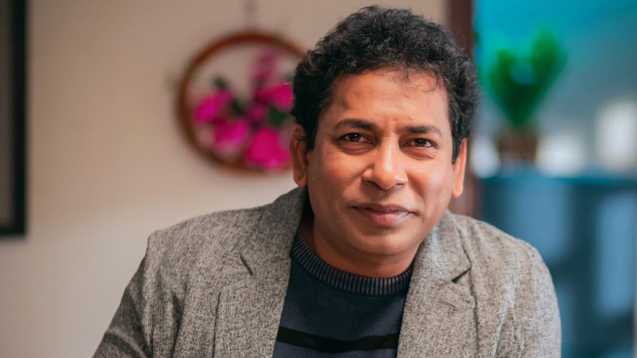 Mosharraf Karim Biography